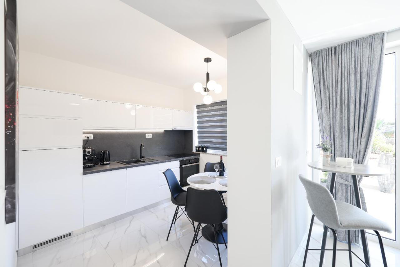 Studio Apartman Natale Zadar Bagian luar foto