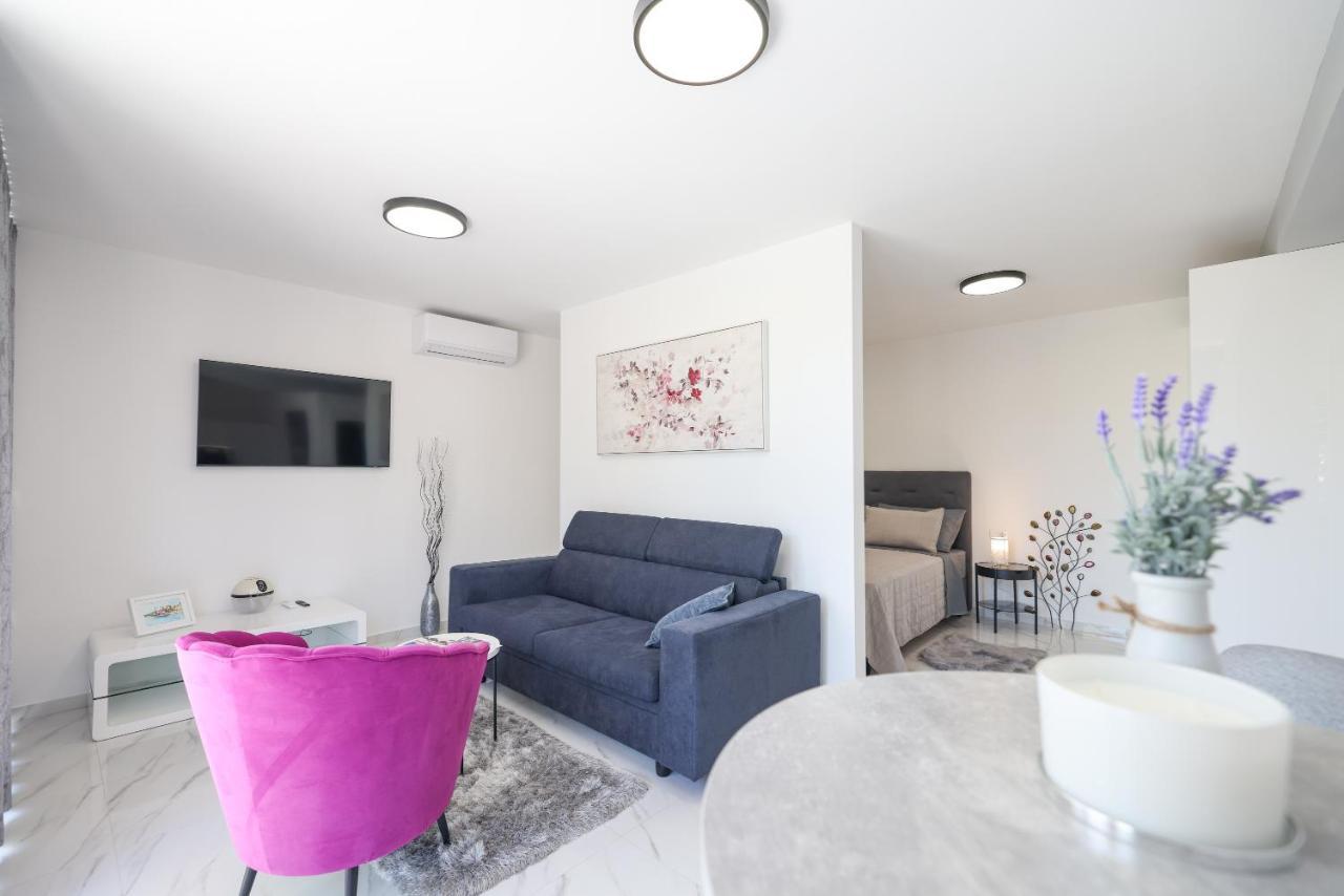 Studio Apartman Natale Zadar Bagian luar foto
